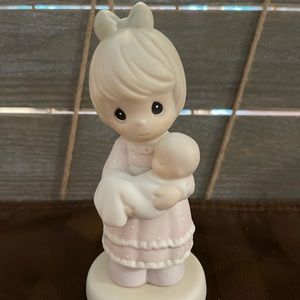 Precious moments figurine a special delivery 1991